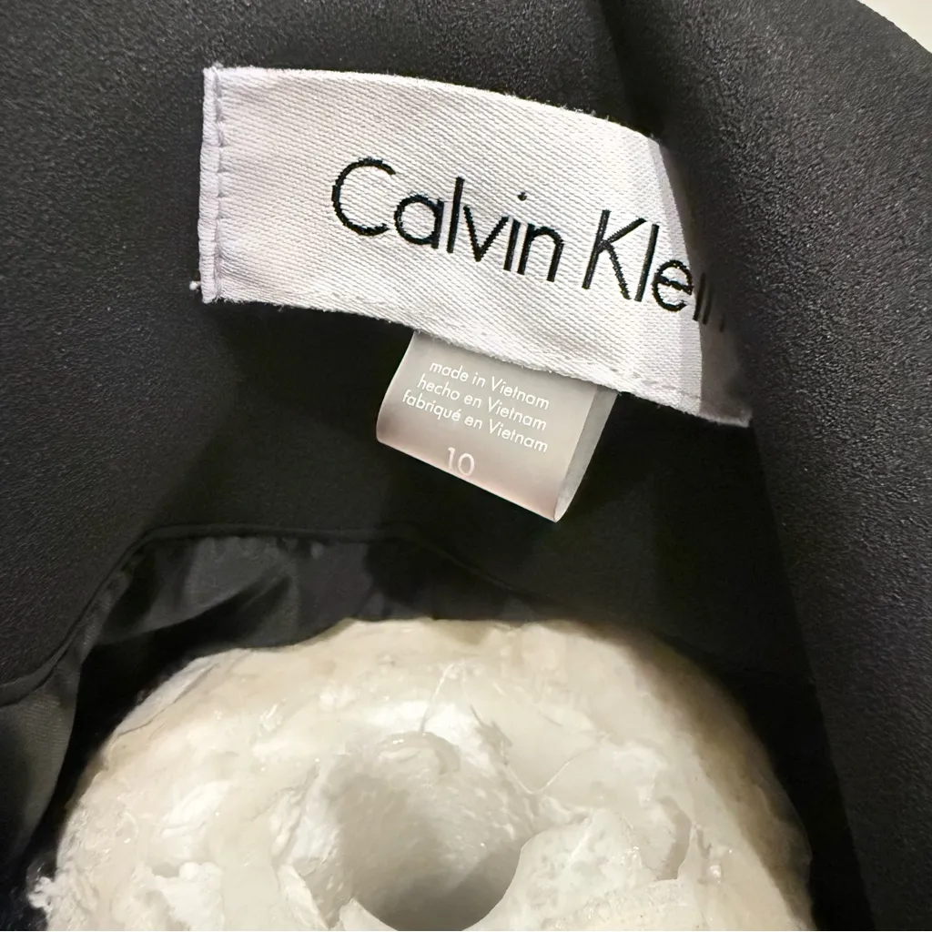 Calvin Klein | Classic Black Blazer - Image 6