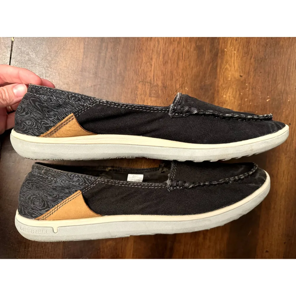 Merrll Duskair Moc Black Performance footwear Slip ons women's size 10 - Image 2