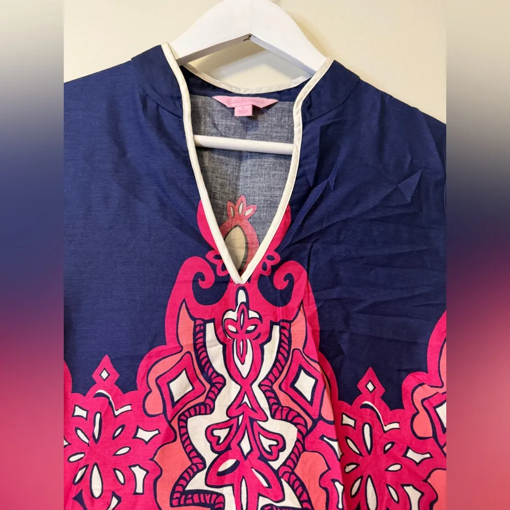 Lilly Pulitzer Ciara Tunic Bright Navy Brava Multi Chorus Girl Small Pink White - Image 4