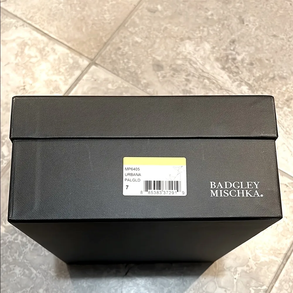 Badgley Mischka Urbana Strappy Heeled Sandals, Rose Gold, Size 7 NEW w/DustBag - Image 7