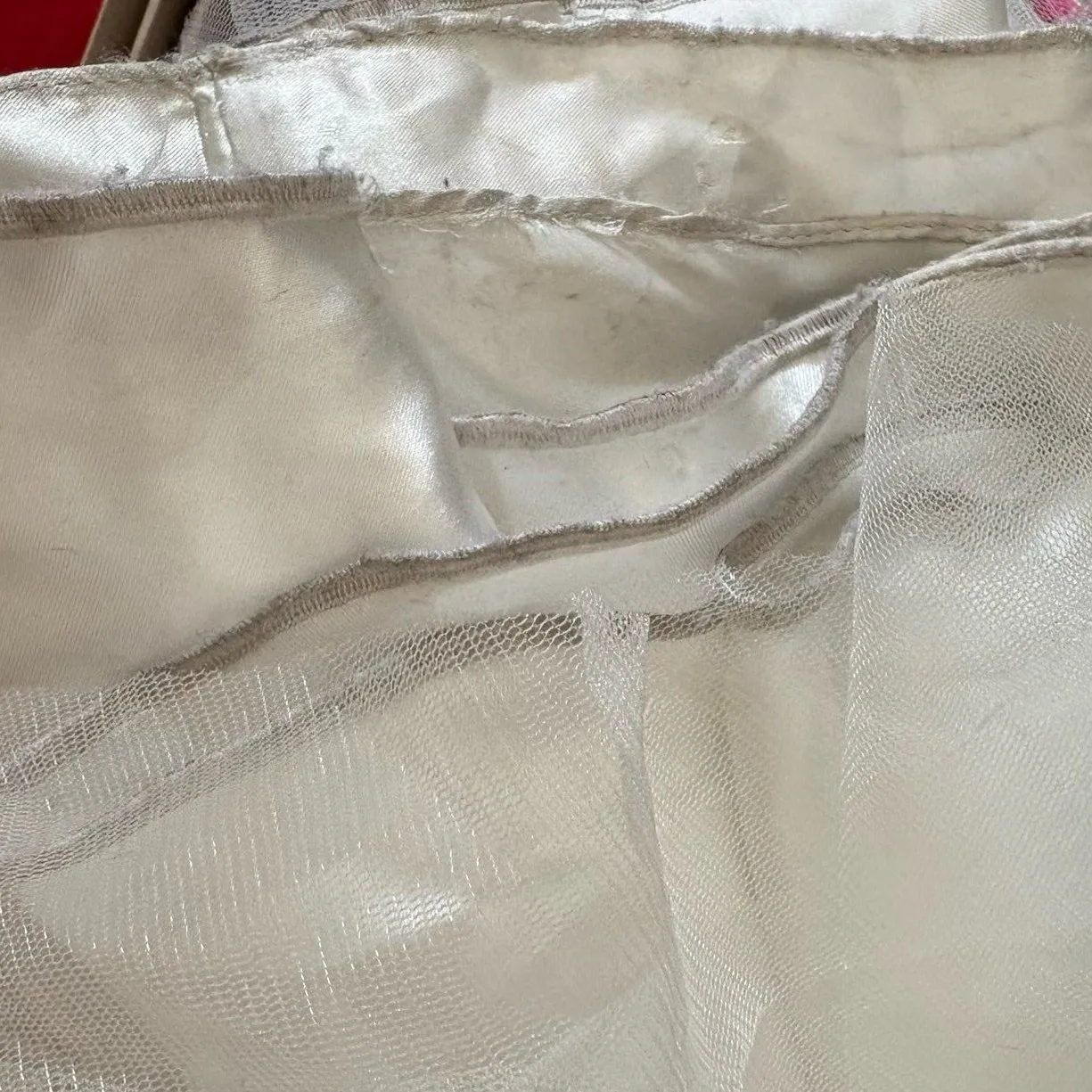 Camille La Vie White Floral Halter‎ Neck Formal Dress Size 0 - Image 10