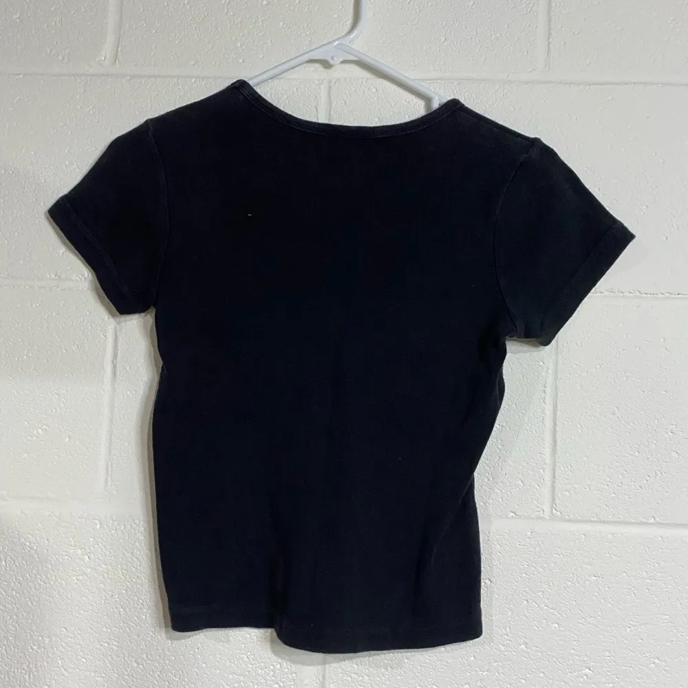 Calvin Klein Jeans womens small cropped black V-Neck Tee - Image 2