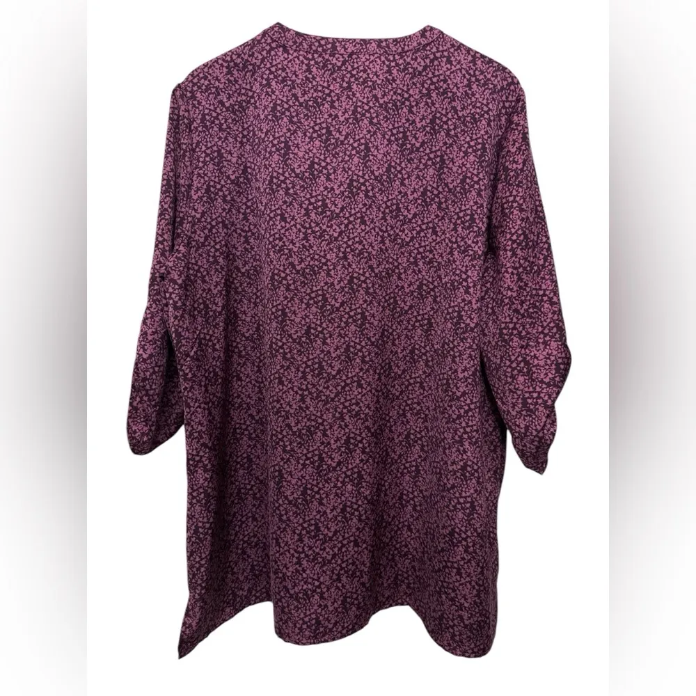 Chicos Autumn Leaves Clarissa Blouse Size 3 Deep Berry Purple Roll Tab NWT - Image 2