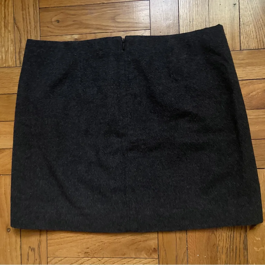 Vintage J. Crew Wool Cashmere Mid Rise Dark Gray Mini Skirt - 4 - Image 2