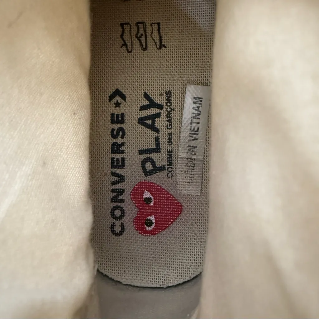 Comme des Garçons Play x Converse Hi Top Multi Heart Sneaker White Size 10 - Image 9