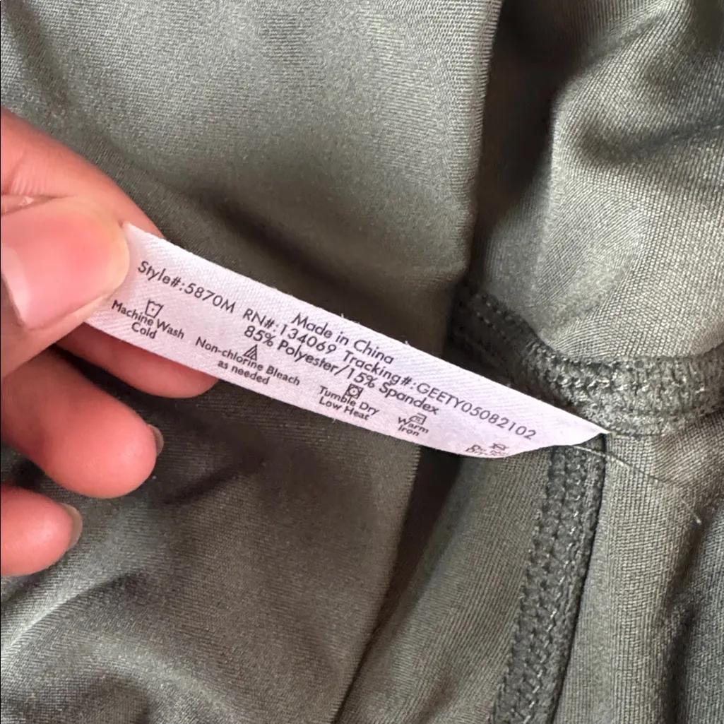 Ebb & Flow  Green Leggings SIZE M - Image 4