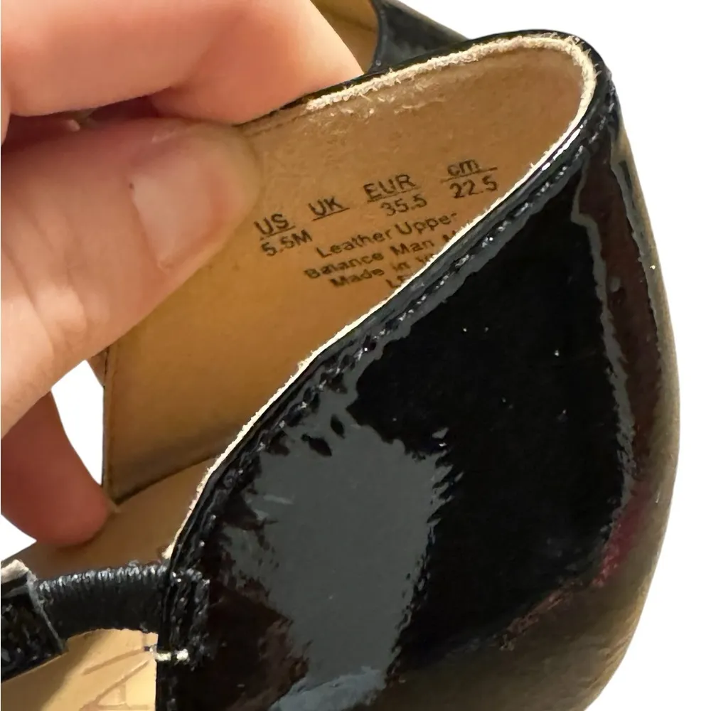 Naturalizer Women Leesha Strappy Closed Toe Block Heel Pump - Image 7