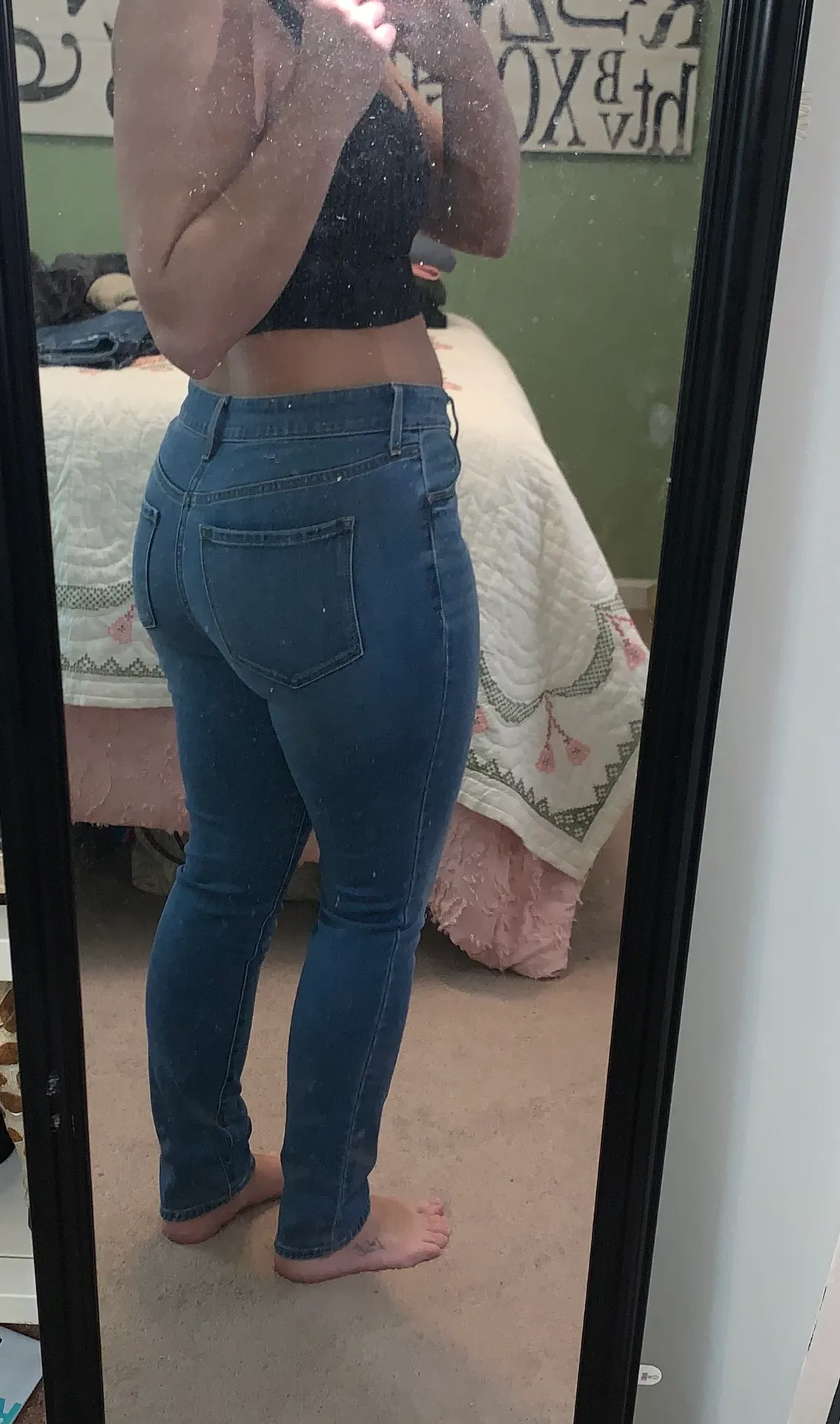 Old Navy Jeans - Image 3