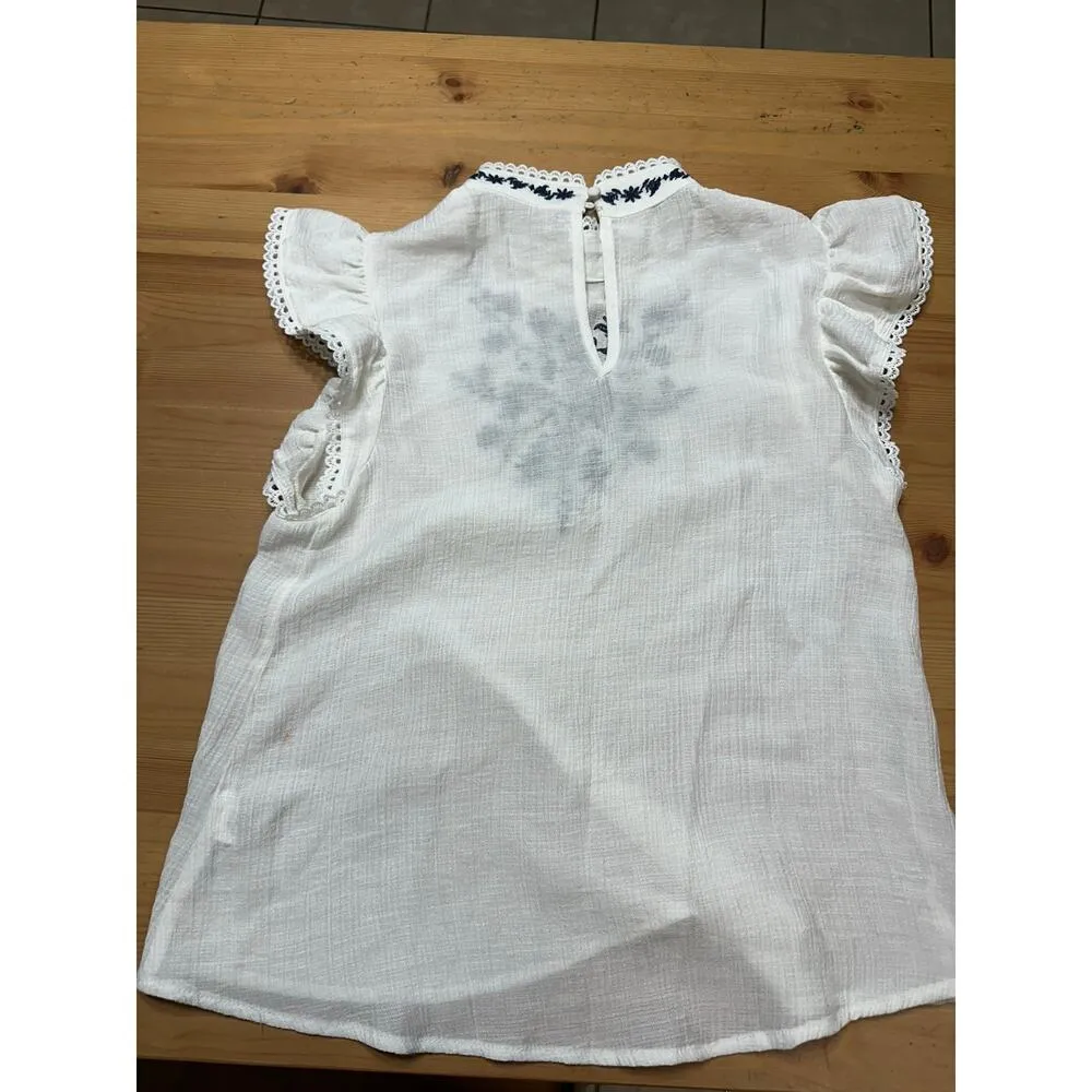 Mine White Floral Embroidery Cottagecore Prairie Boho Peasant Top Sheer Flaws - Image 3