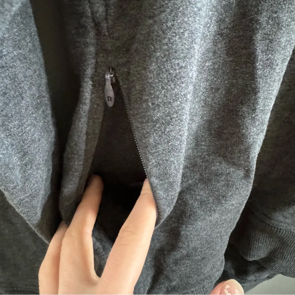 Lululemon  Stress Less Dark Grey Sweatshirt - Image 3