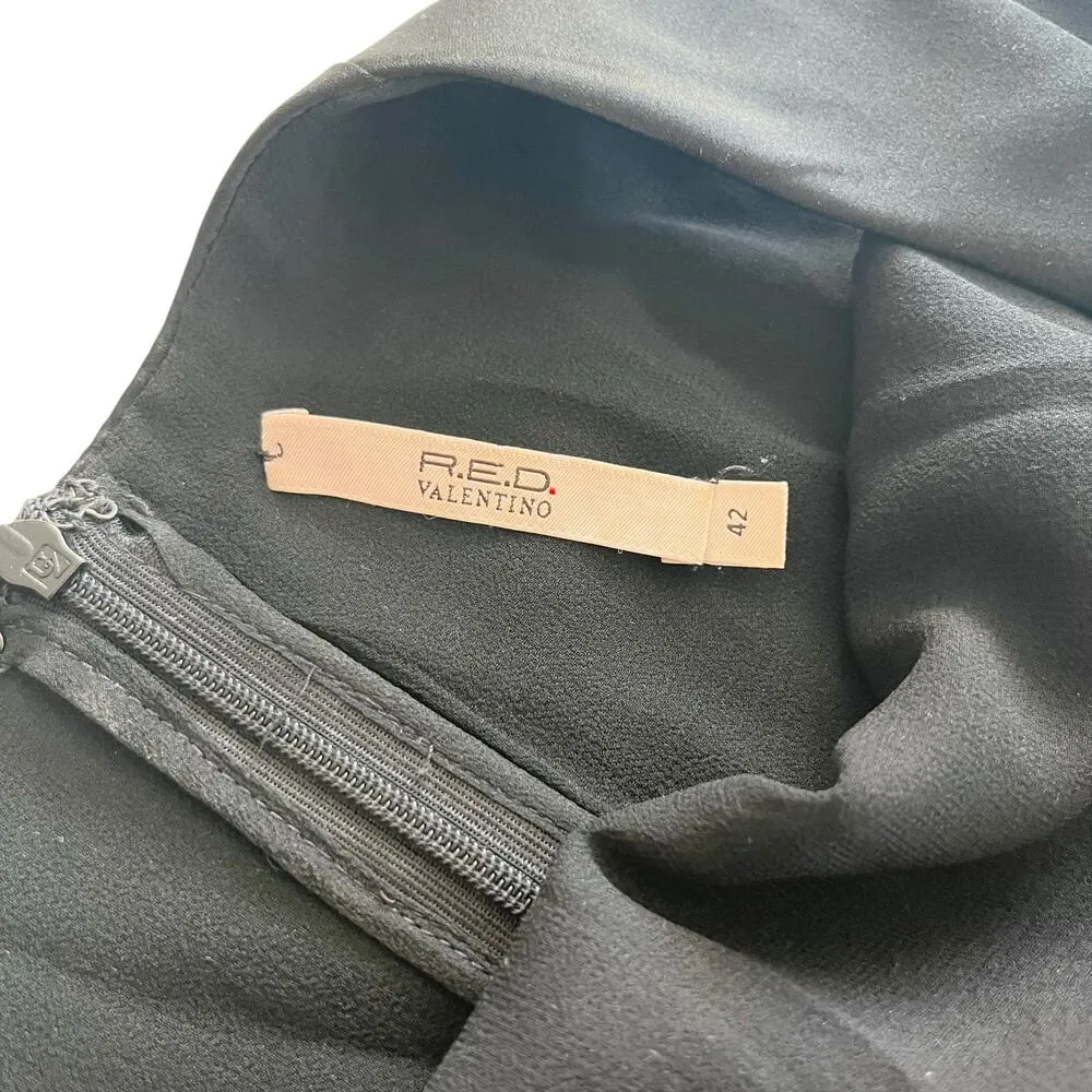 RED Valentino Black Satin Pleated Lace Panel Sheath Cocktail Dress Size 42/US 8 - Image 2