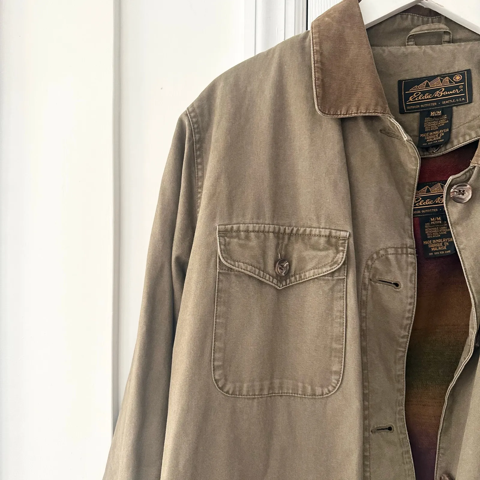 Eddie Bauer Khaki Vintage 80s Chore Jacket Tan Corduroy Collar Cuffs MP Lined - Image 3