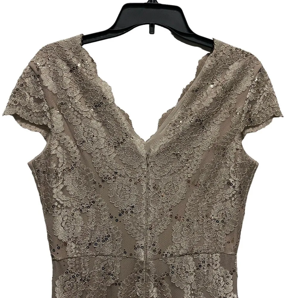 Alex Evenings Women's Sz 8 Long Lace Cap Sleeve Gown Evening Dress - Image 4