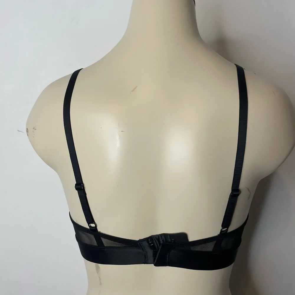 H&M Bra 32B Black Lace Lined Padded Feminine Wireless Feminine Intimates Modern - Image 2