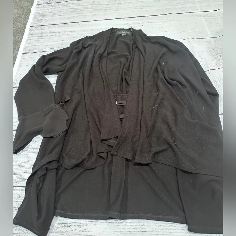 August Silk size medium open front cardigan EUC - Image 3