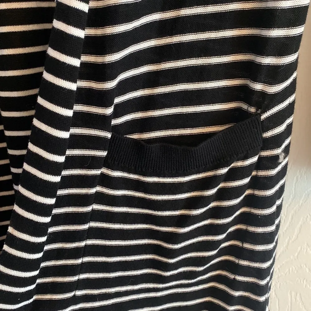 Elliot Lauren black white striped open duster sweater‎ size XS knit cozy - Image 2