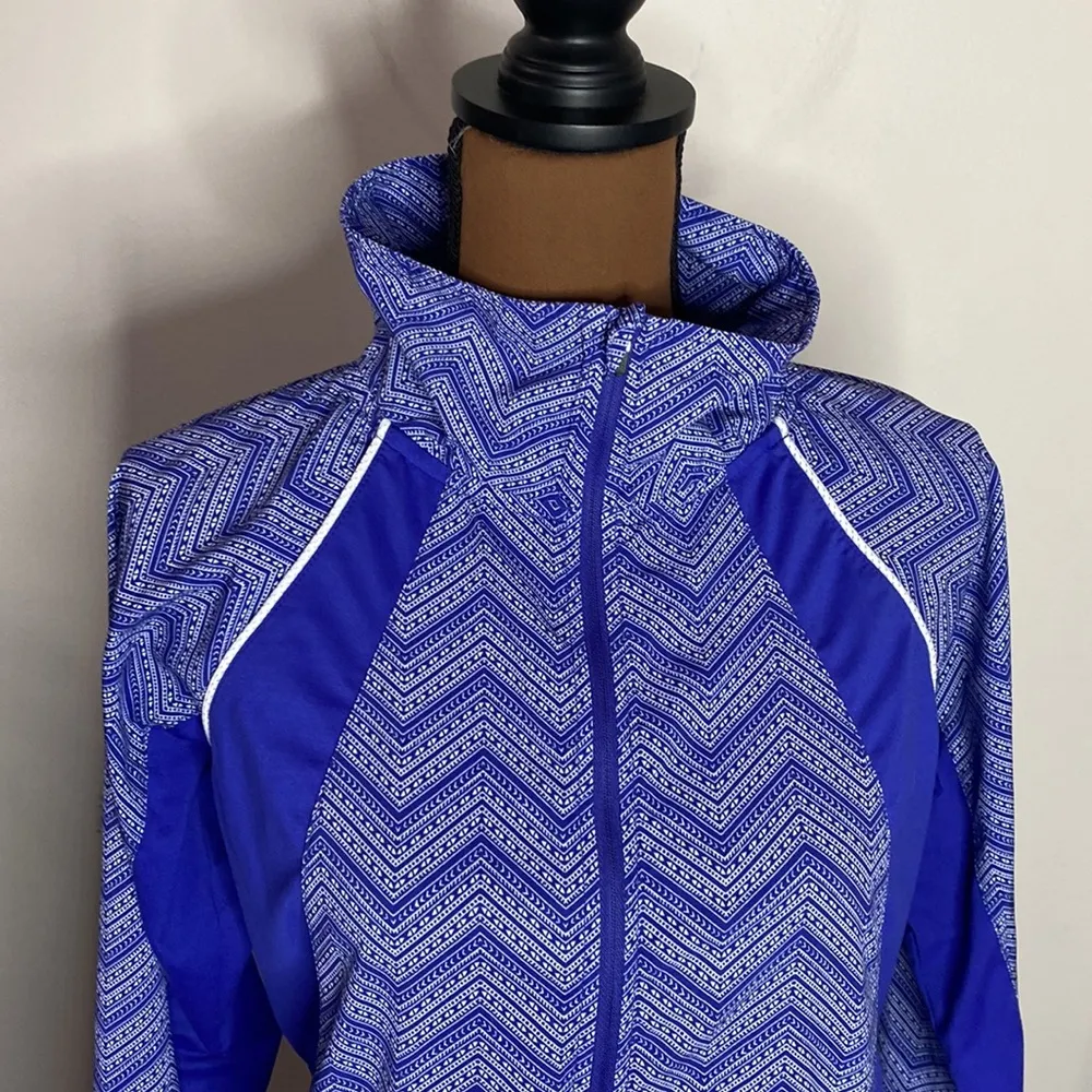Prana purple color block Chevron print high neck packable zip windbreaker sz S - Image 5