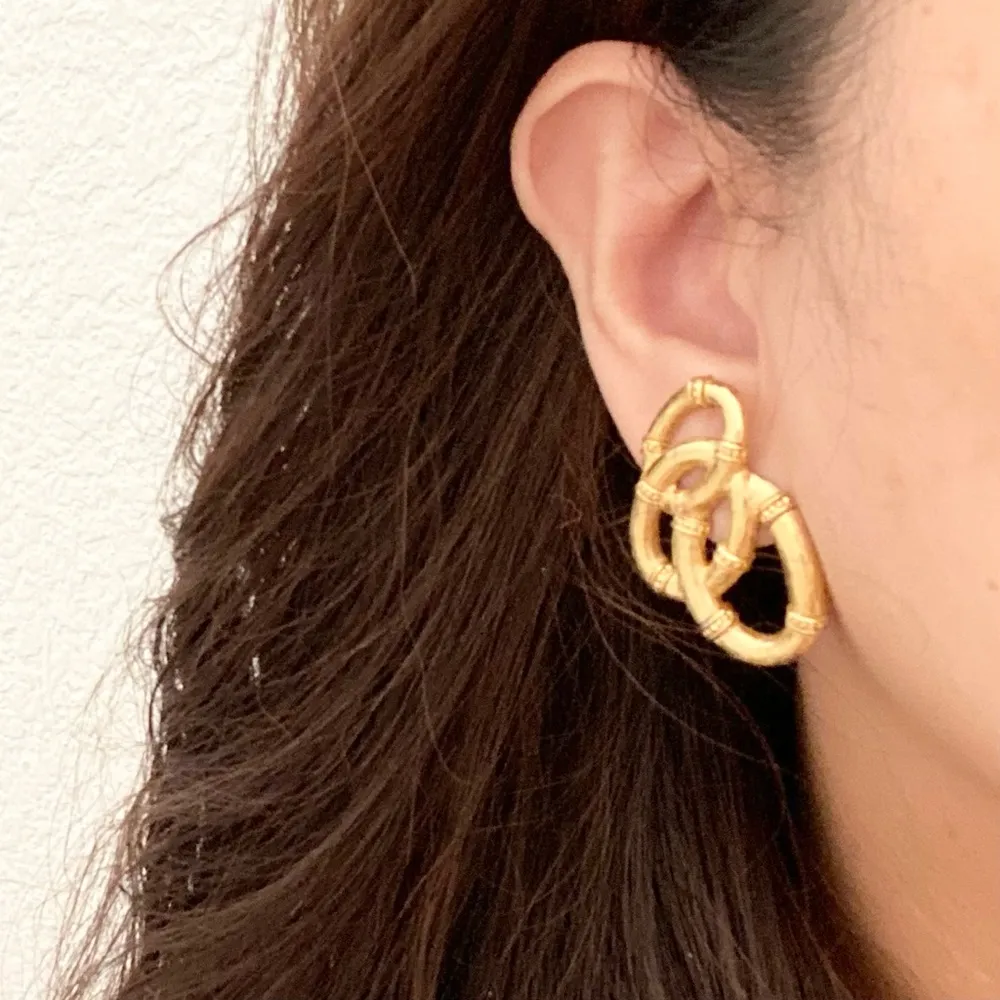 Vintage 80’s AVON Brushed Gold - Image 2