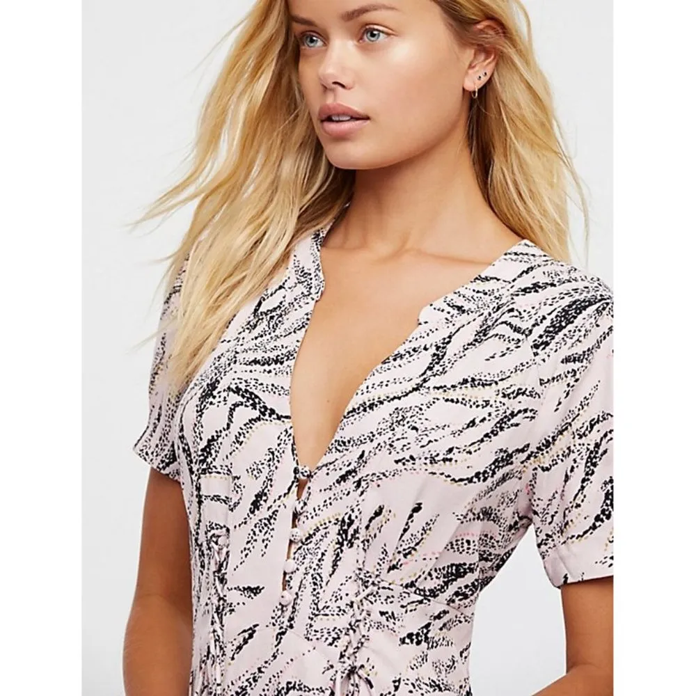 Dream Girl Mini Pink V-Neck Lace-Up Corset Fit & Flare Skater A-Line - Image 3