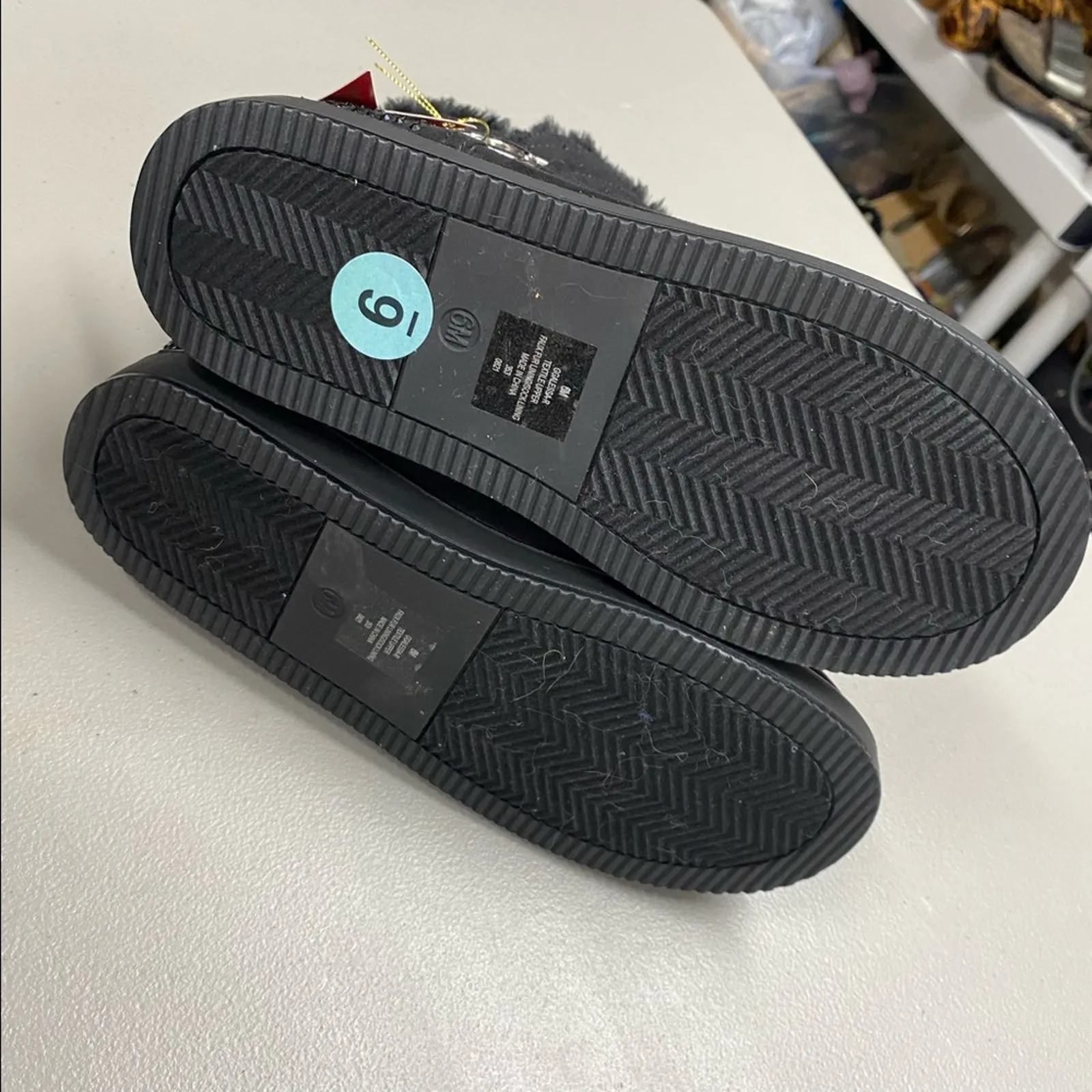 GBG Black Boots Faux Fur Sock Lining G Logo Buckle Studded Heel Womens Size 6 - Image 8