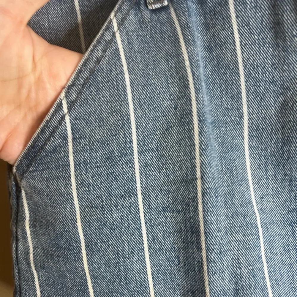 Pacsun denim mini skirt size 28 - Image 3