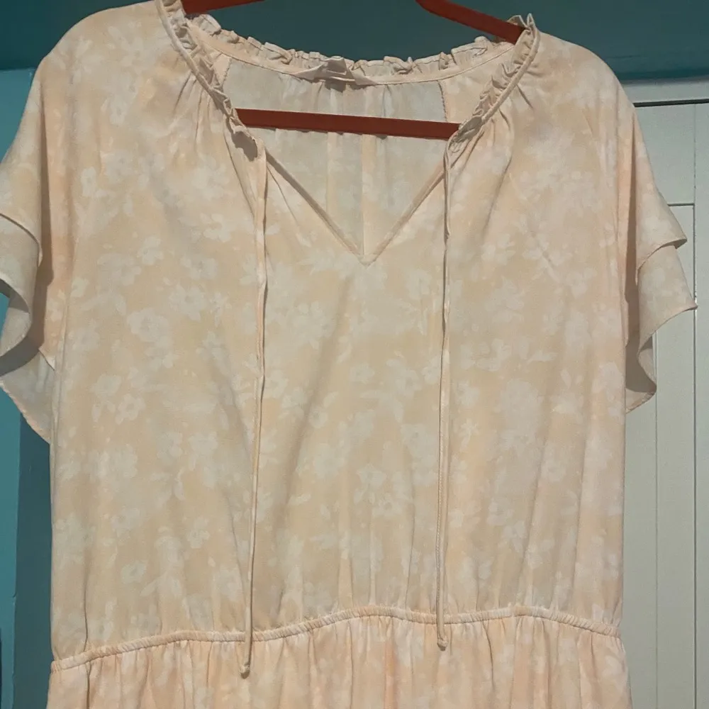 beautiful spring light dress NWOT - Image 7