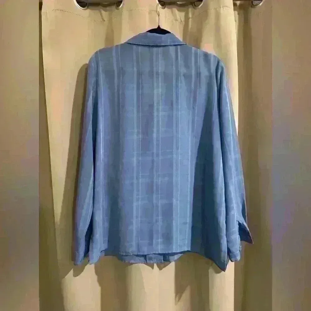 Women’s Blue Liz Baker Button Down - Image 3