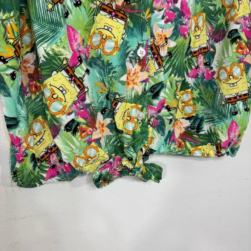 SpongeBob Fun Tropical Print Button Down Tie Front Sleeveless Top Size XL Green - Image 5