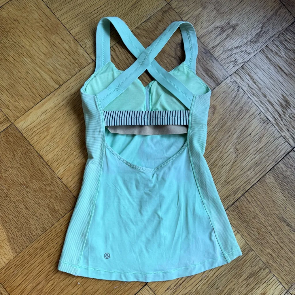 Lululemon Core Kicker Tank, Size 2, Fresh Teal / Mini Hyper Stripe Fresh Teal - Image 5