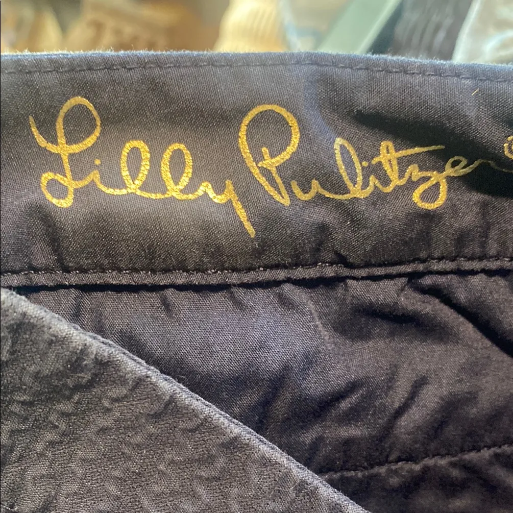 Lilly Pulitzer The Buttercup Navy Scalloped Shorts 00 - Image 2