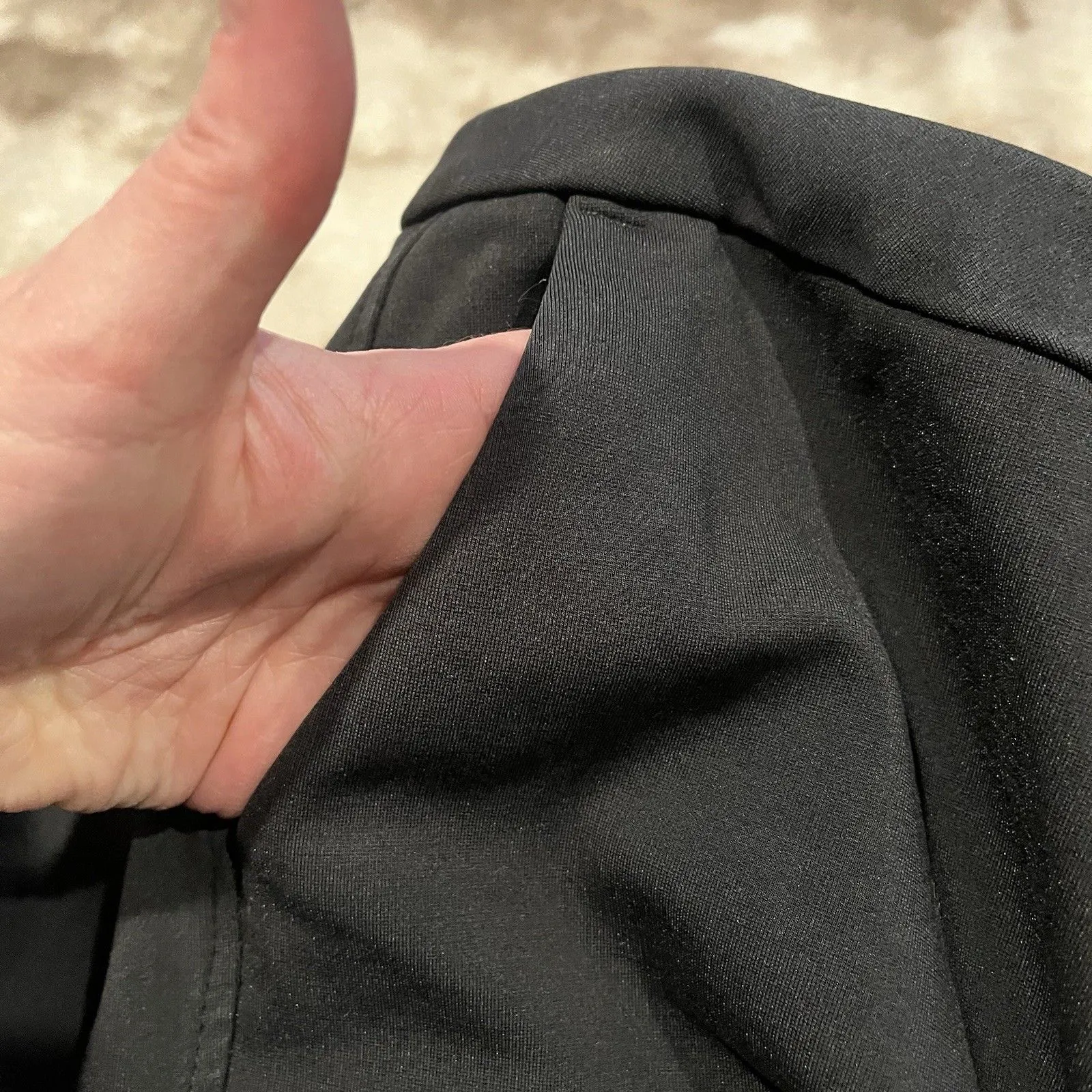 Lululemon Pants Womens 6 Black City Trek Trouser GUC See Pics - Image 9