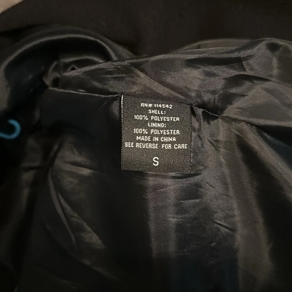 Iz Byer  black pea coat, size small - Image 7