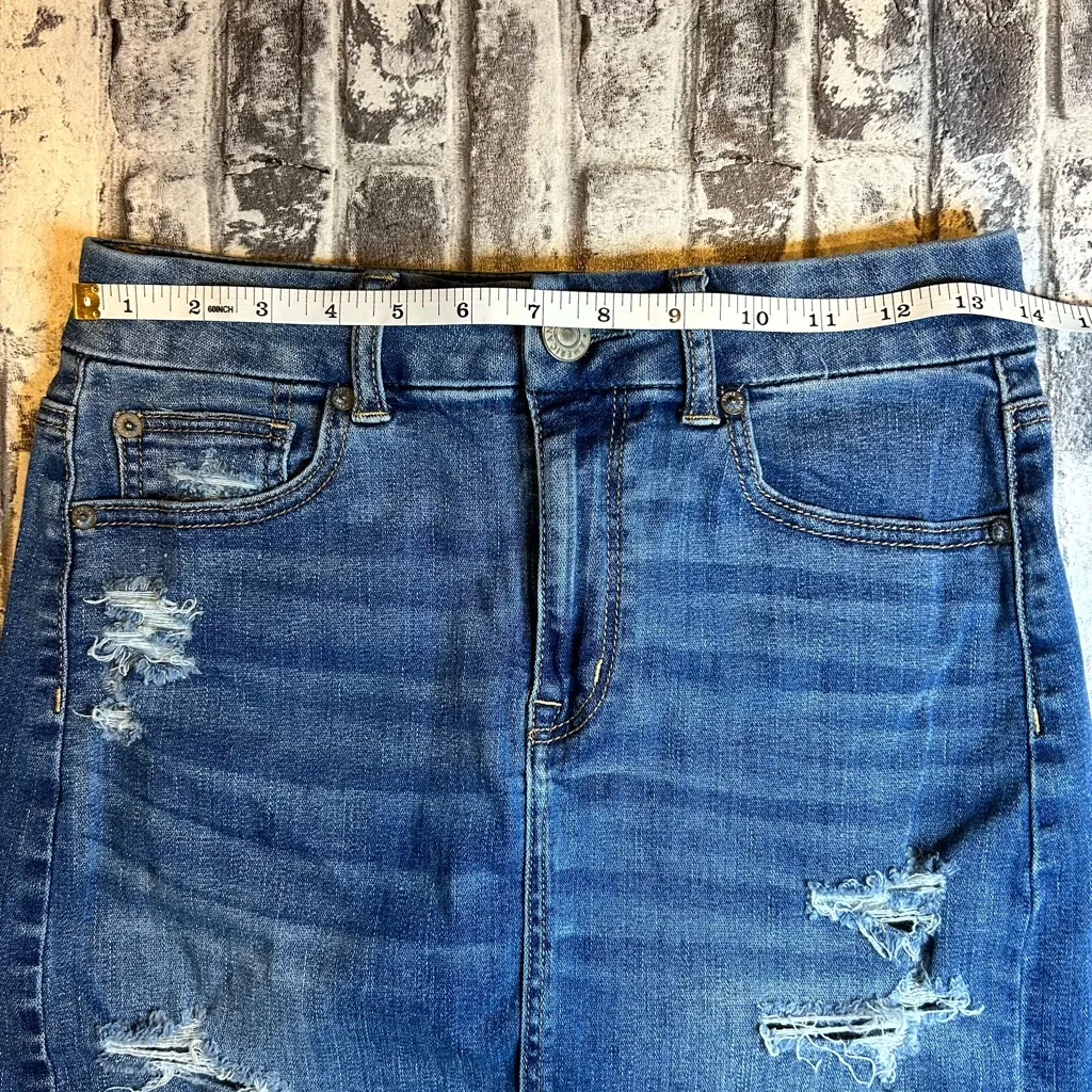 American Eagle Blue Distressed Mini Denim Skirt - Image 5