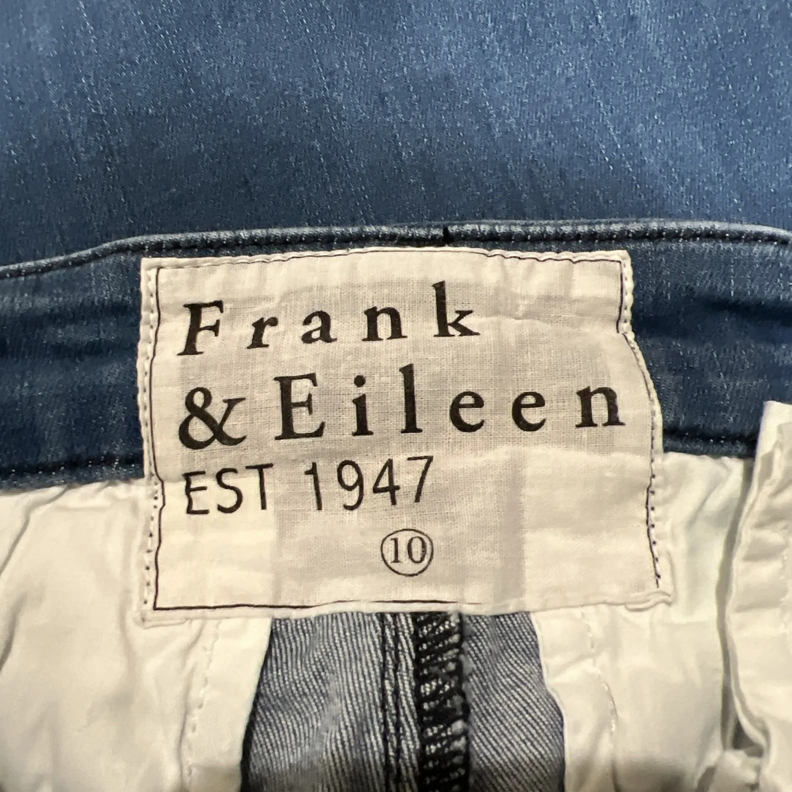 Frank & Eileen Wicklow Cropped Denim Jeans Frayed Hem Blue Stetch Comfy Basic - Image 3