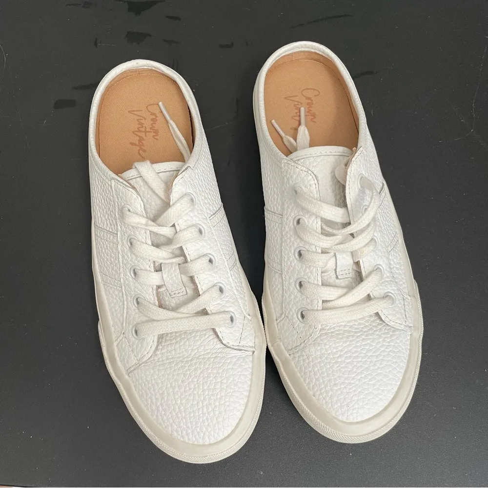 Crown Vintage Floraine Mule Slip On Sneaker Women's Size 7 M, White Leather - Image 3