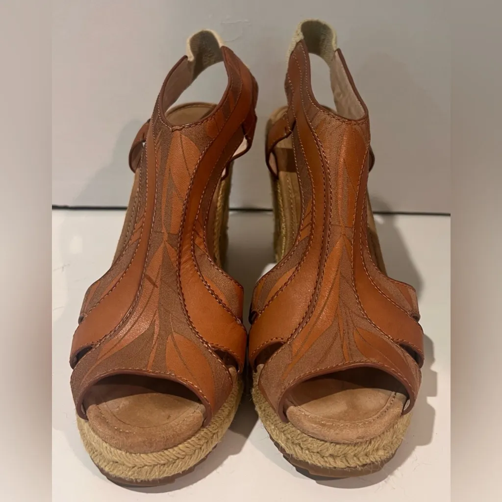 Tommy Bahama Reanna Laser-Etched‎ Leather Wedge Sandals Espadrilles Size 8.5 - Image 7