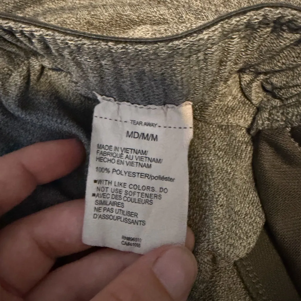 Under Armour Women's Medium Loose Polyester Grey Shorts - Image 4