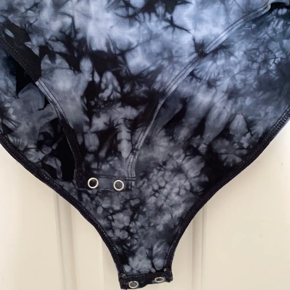 American Eagle Tie Dye Bodysuit - Image 3