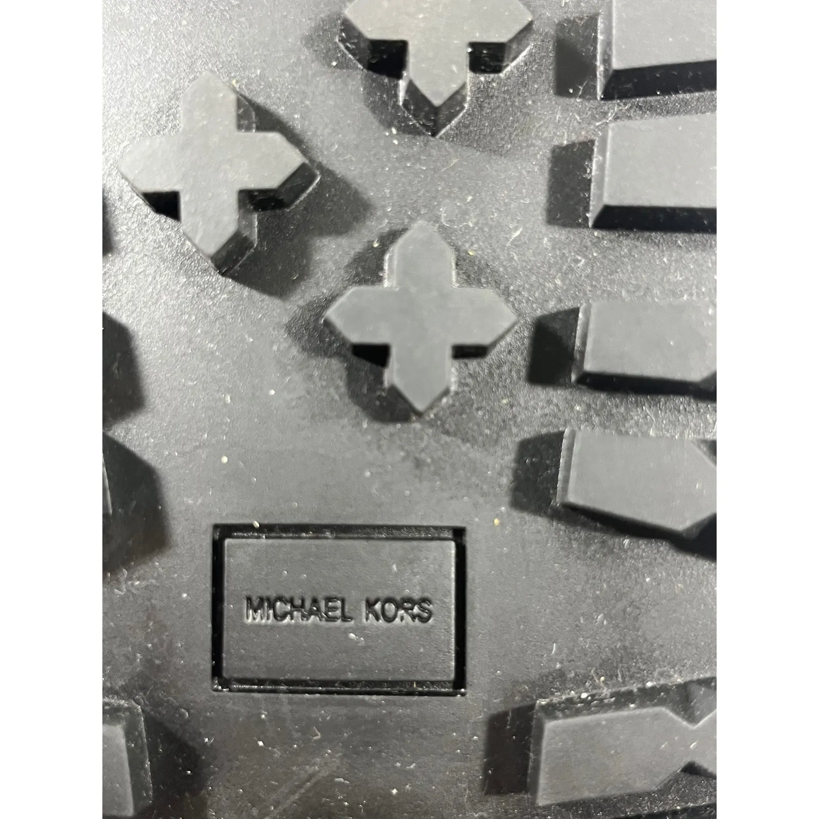 Michael Kors Black Leather Mules Gold Chain Lug Sole Womens Slip On Resort Sz 7 - Image 10