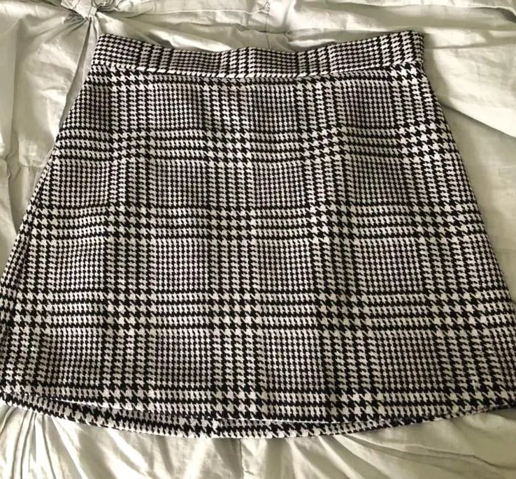 Forever 21 Houndstooth Skirt  - Image 2