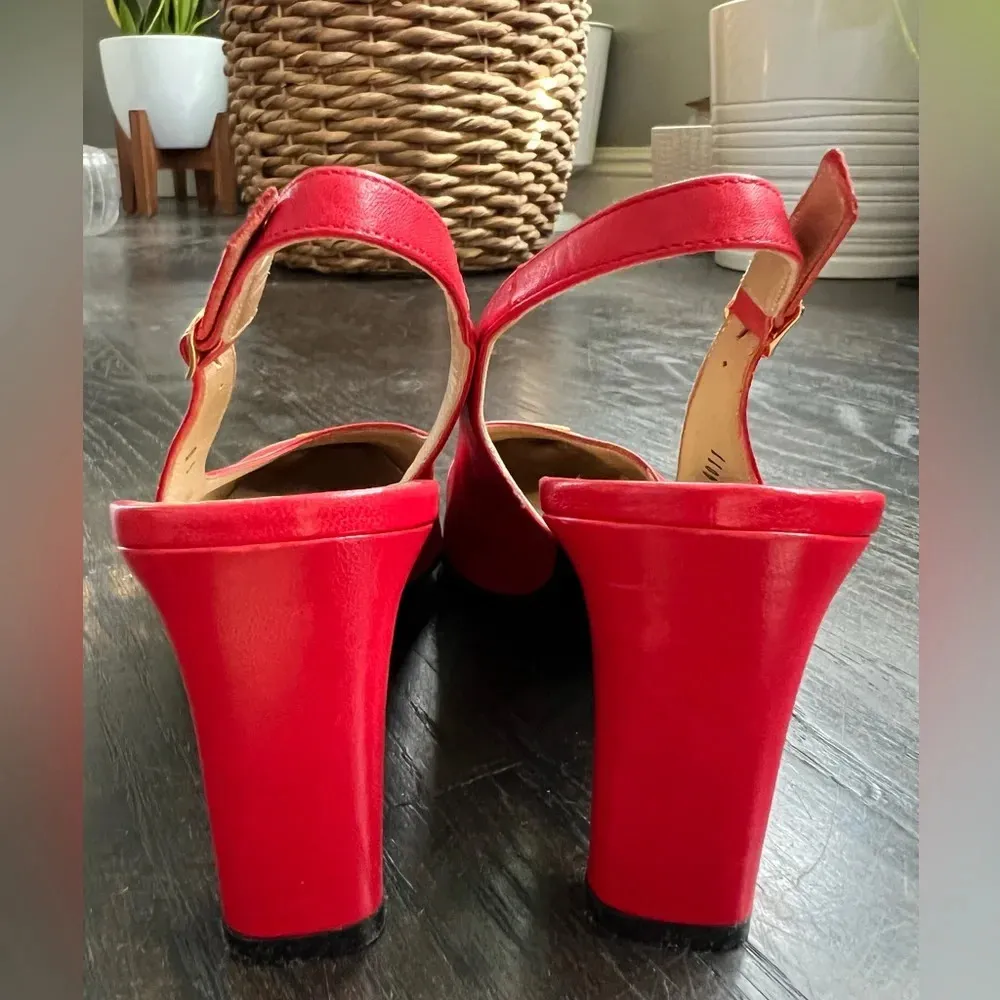 St. John Women’s Cherry Red Classic Slingback Pump Heels size 5 - Image 6