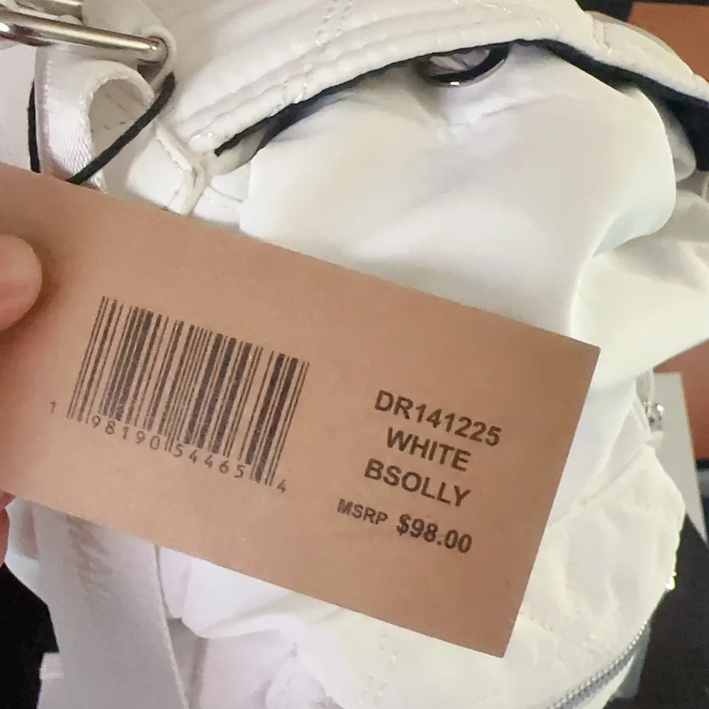 Steve Madden White BSOLLY LARGE Backpack 16*15*8” NWT $98 grid nylon lightweight - Image 5