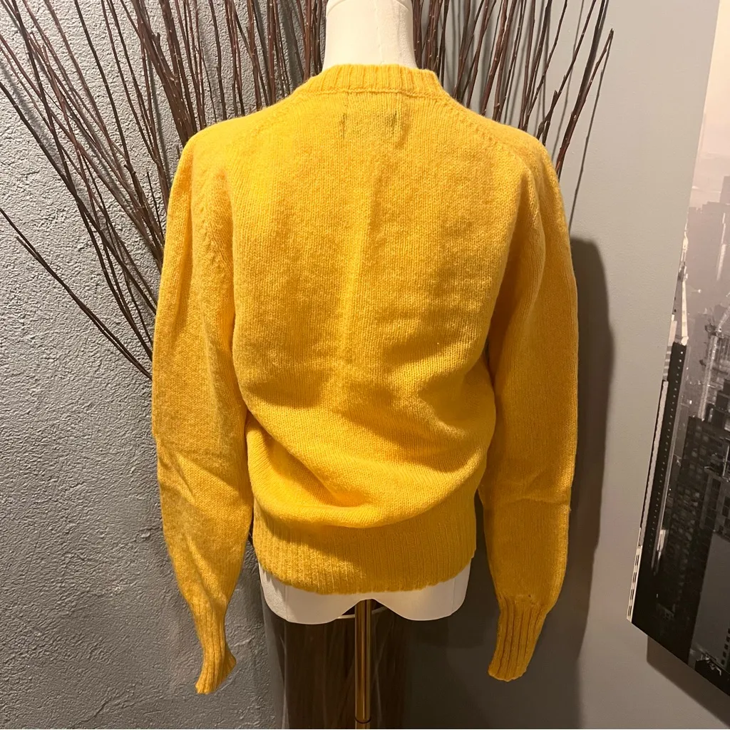 🌼LACOSTE YELLOW 100% WOOL CREWNECK SWEATER SIZE MEDIUM🌼 - Image 3