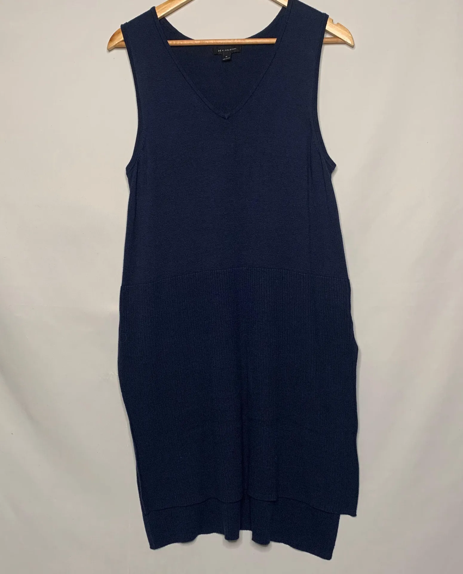 Navy Sleeveless Side Slit Tunic M - Image 2