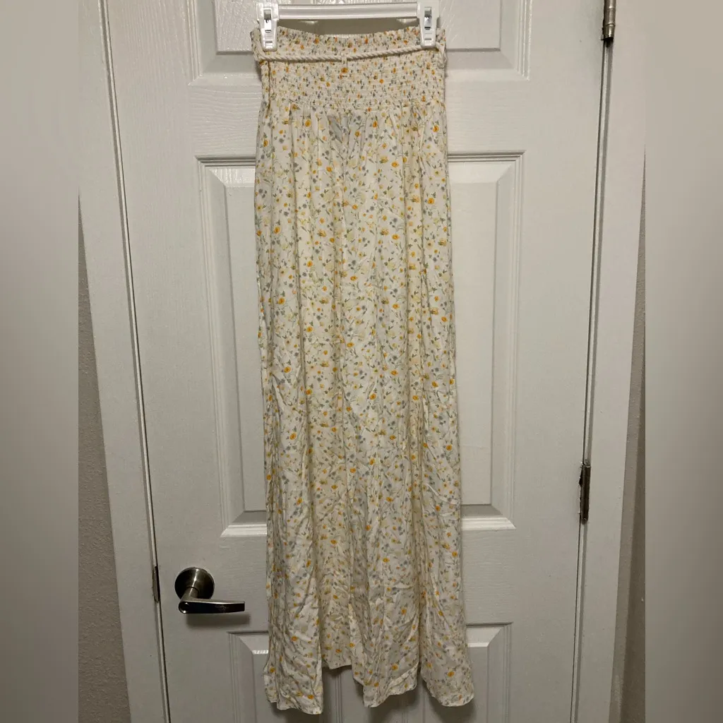 Forever 21  White Floral Belted Maxi Skirt - Image 8