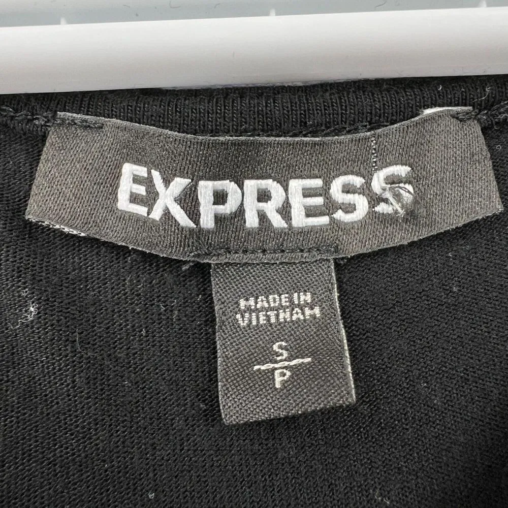 Express Women's Portofino‎ Shirt Small Sleeveless Floral Black 3/4 Button Sheer - Image 5