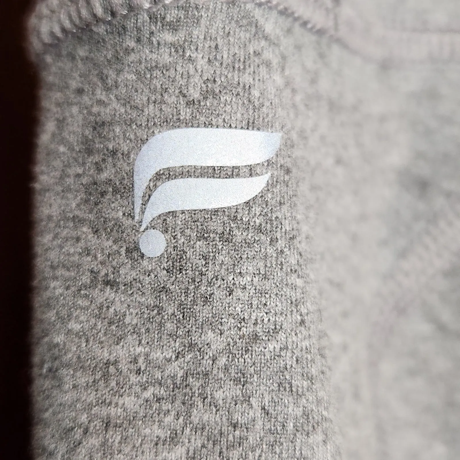 Fabletics Light Grey Woman’s Athletic Sportswear Leggings Size Medium - Image 3