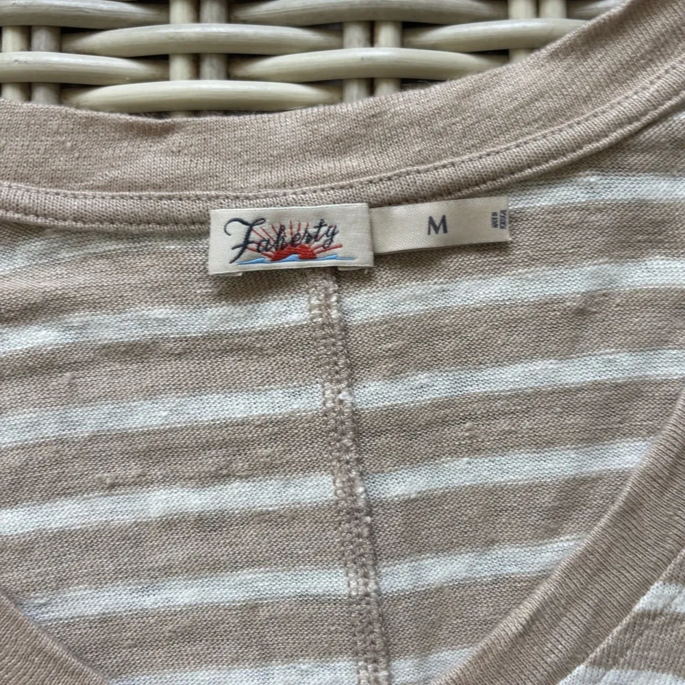 Faherty Oceanside 100% Linen Striped VNeck Top‎ Medium Workwear Boho - Image 5