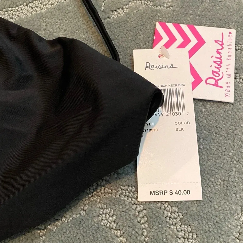 NWT - Raisins Bikini Top - Size L - Image 2