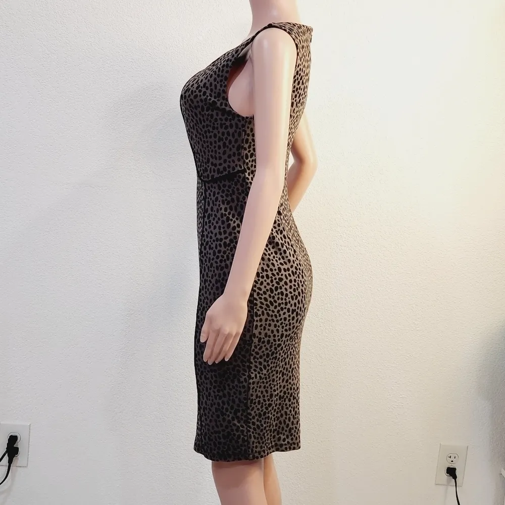 METAPHOR Leopard Print Grey Cocktail Shift Dress Size: M - Image 5